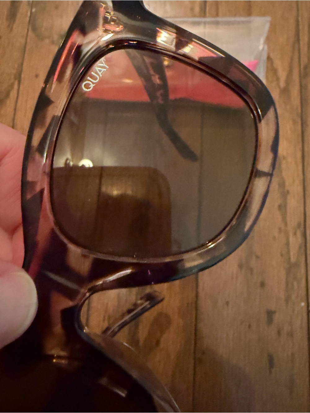 Quay Sunglasses After Hours - Picture 3 of 5